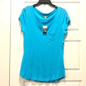 Express V-neck soft comfort T-shirt- Small
